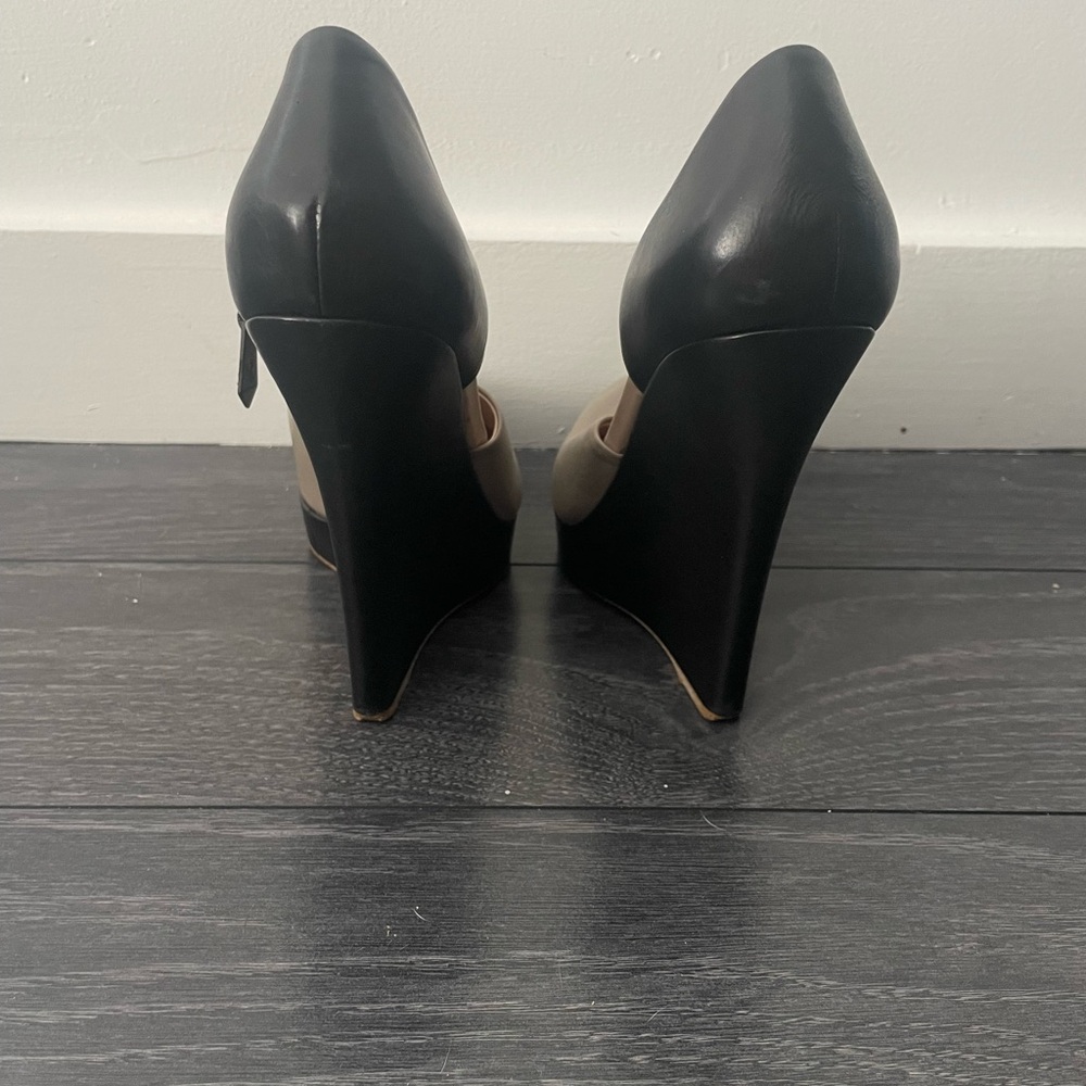 Reed Krakoff - Two Tone Platform Pumps - Picture 5 of 8